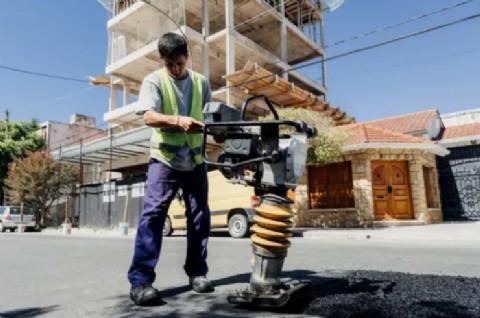 EMVIAL intensifica el bacheo y obras viales en avenidas, macrocentro y barrios