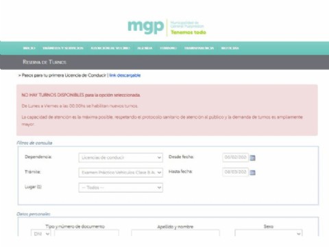 La mentira de la "gestión impecable": licencias paralizadas y turnos vendidos