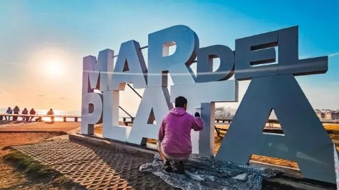 El Municipio finalizó los trabajos de puesta en valor del "Punto Selfie" ubicado en el Paseo de las Américas