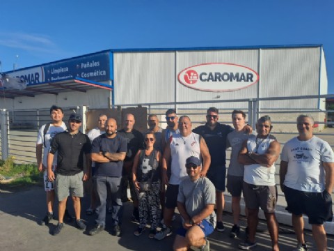 VIDEO | Después de 50 días de acampe, los trabajadores de Caromar cobraron sus indemnizaciones