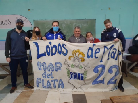 La peña de Gimnasia: encuentros y la pasión que no entiende de distancias