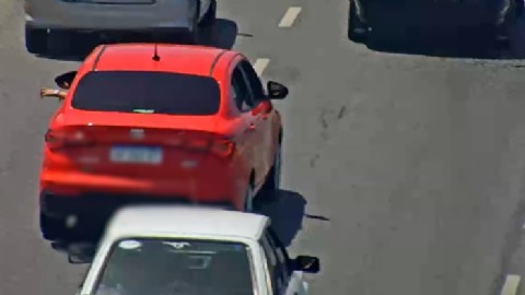 Las cámaras del COM colaboraron con la detección de un vehículo que tenía pedido de secuestro