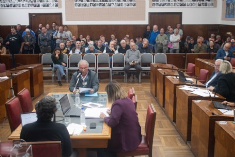 VIDEO | Encabezaron una reunión con 9 expedientes y centró la discusión en taxis, remises y apps