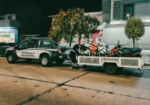 VIDEO | El Municipio desarticuló convocatorias ilegales de maniobras temerarias en motos