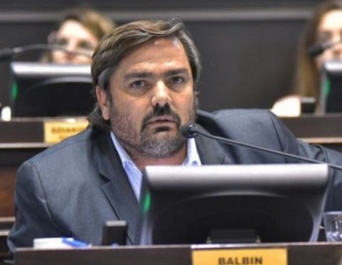 El oficialismo de la UCR confirmó a Balbín y armó lista con Baragiola y Liceaga