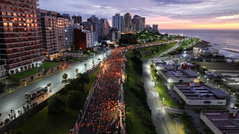 VIDEO | José Félix Sánchez y Anahí Castaño ganaron el Maratón