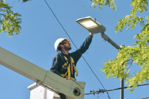 VIDEO | El Municipio llevó a cabo un operativo conjunto en el barrio San Carlos