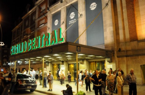 Trabajadores inician retención de tareas y denuncian abandono en casinos de la Provincia