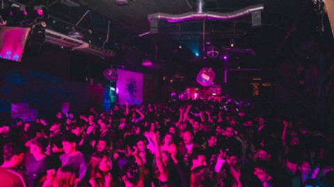 VIDEO | La ciudad suma una fiesta a puro perreo con la llegada de Fiesta Fina