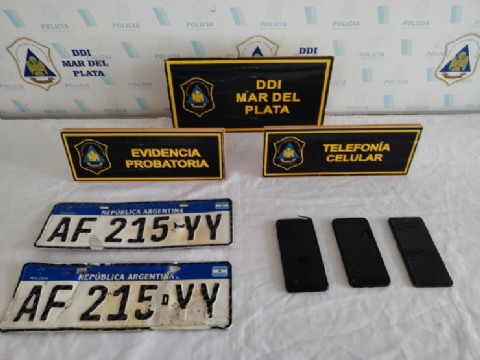 VIDEO | Tres detenidos tras un "pago controlado" por extorsión: los detalles de la celada