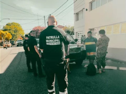 La Patrulla Municipal intervino ante delincuentes que generaban desorden en la vía pública