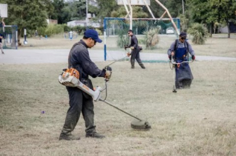 El Municipio realizó mejoras integrales en la Plaza Héroes de Malvinas del barrio 2 de Abril