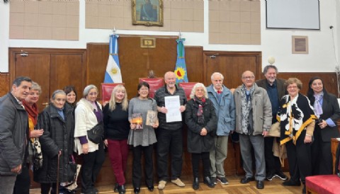 VIDEO | Reconocimiento a la filial local de la Sociedad de Escritores