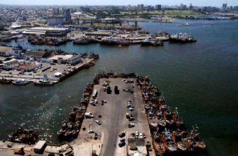 Roberto Maturana denunció al Consorcio del Puerto y a Daniela Vilar por omitir controles ambientales