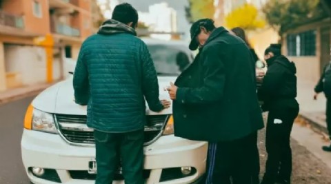 Aprehendieron a un hombre tras amenazar con un cuchillo durante un control en Córdoba al 2200