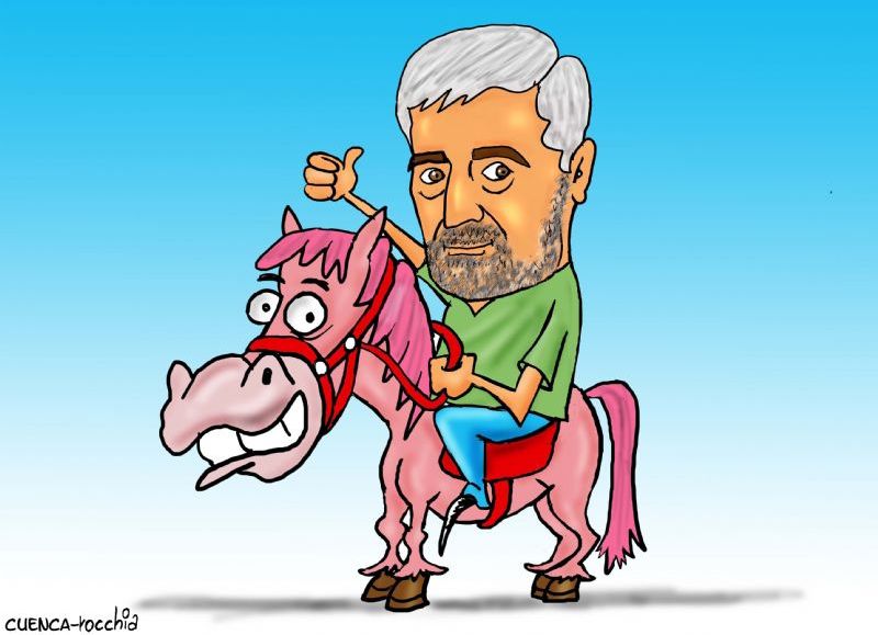 Guillermo Volponi, el funcionario que está subido al pony