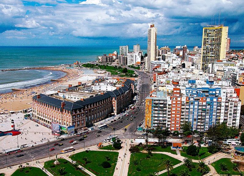 Mar del Plata: ¿Ciudad Feliz o el mapa del desamparo? Lo que los datos de 2026 ocultan tras la postal