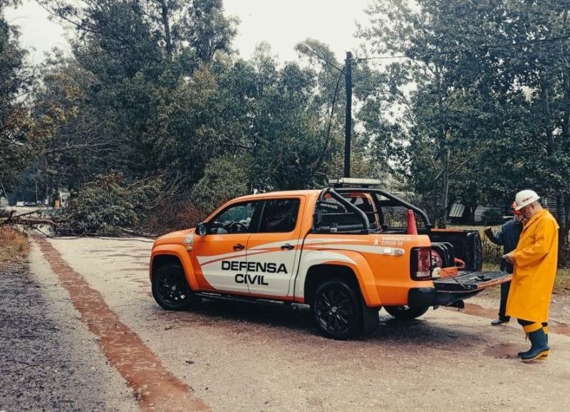 El Municipio suspendió las clases del turno vespertino por alerta naranja y viento