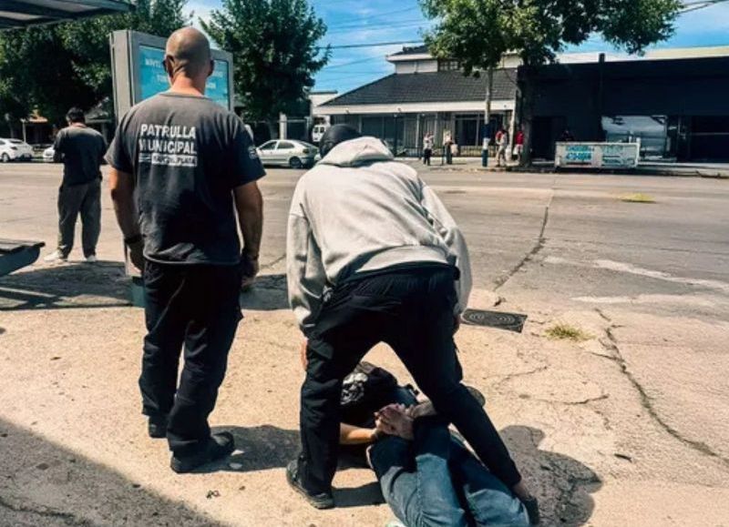 La Patrulla Municipal intervino tras un intento de robo en una estación de servicio