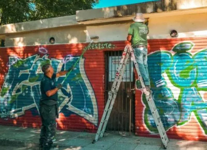 El Municipio puso en valor la plaza Mariano Moreno