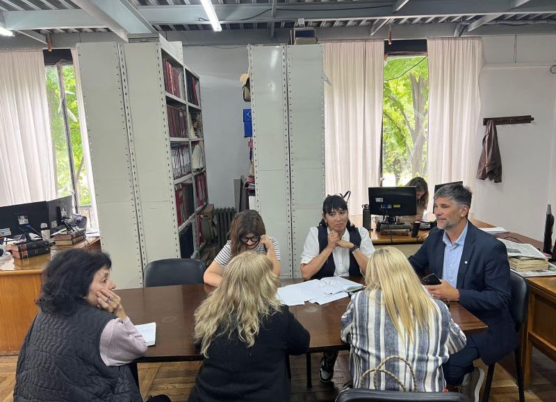 Se volvió a reunir la Comisión de Seguimiento sobre Tenencia Responsable de Mascotas