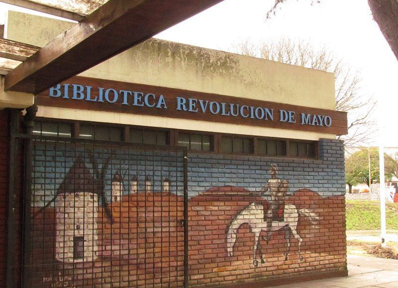 "Contar Mar del Plata" cierra su ciclo anual con un encuentro dedicado al fútbol y la literatura