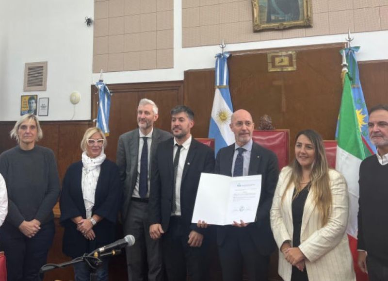 El Concejo Deliberante distinguió al embajador de Italia durante su visita a la Ciudad