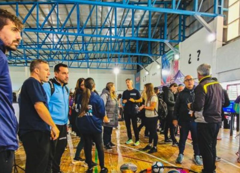 El EMDER presentó los programas deportivos y recreativos 2026