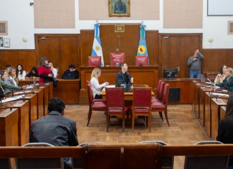 La Comisión de Legislación volvió a reunirse y avanzó con ocho expedientes
