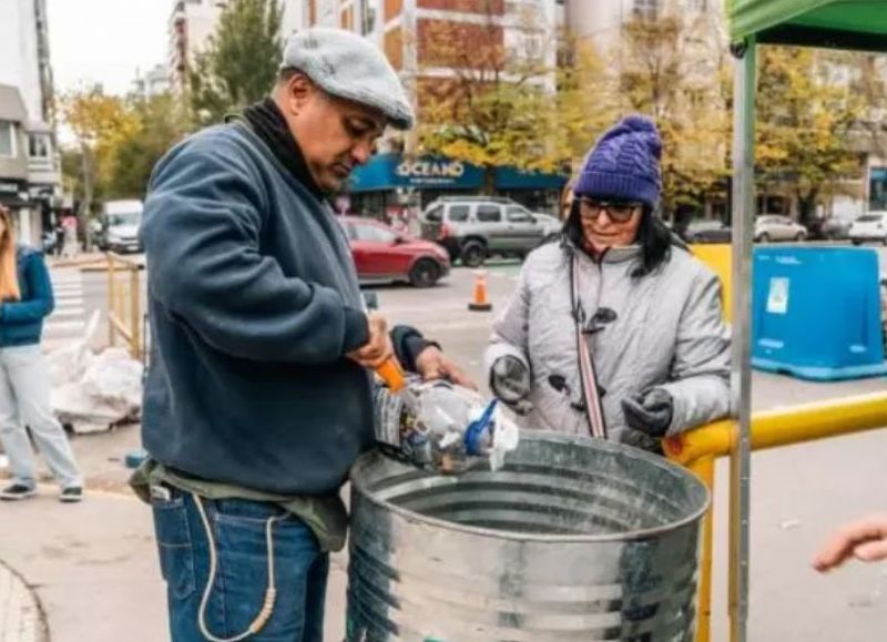 El Punto Verde Móvil llegará a Plaza Güemes con recepción de reciclables y entrega de árboles