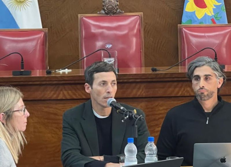 Avanza en el HCD el pedido de aumento del boleto y el expediente pasó a sesión pública