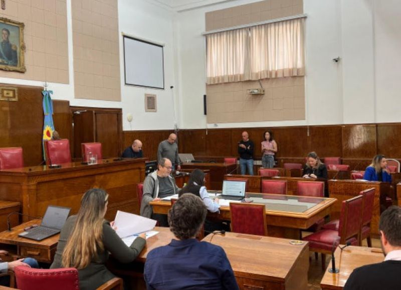 VIDEO | Educación: con un proyecto homenaje a Carlitos Balá, inauguró la semana legislativa