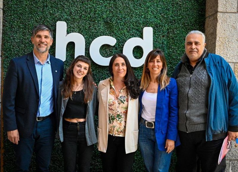 Unión por la Patria impulsa el programa "Compre cooperativo local" para fomentar el empleo y la economía social