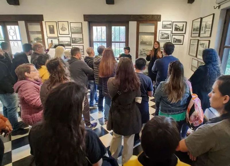 Muestras, talleres y cursos durante abril en Villa Mitre