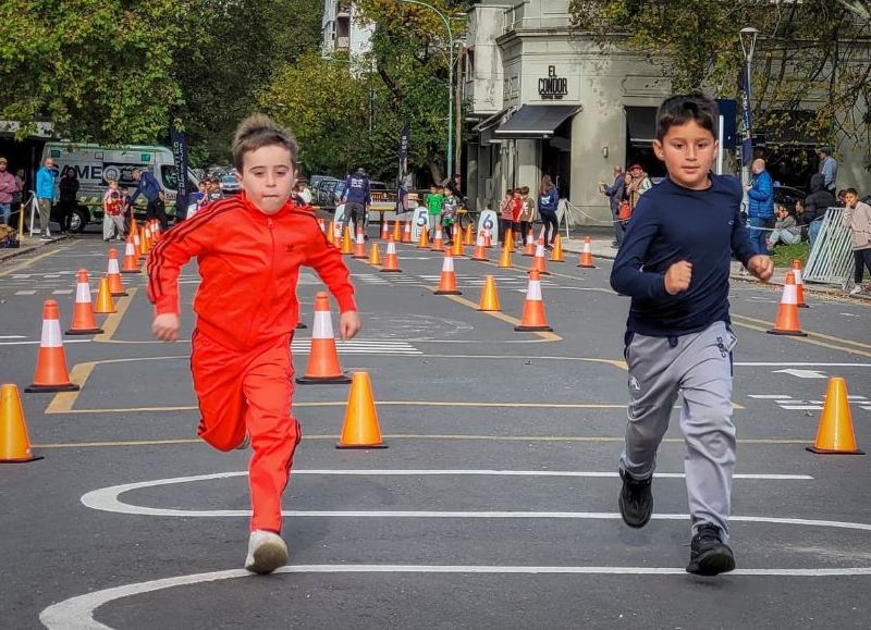 Se realizará el Circuito Municipal de Atletismo en el Polideportivo Colinas