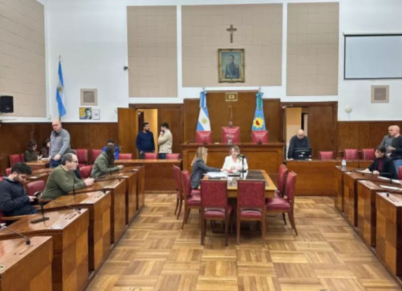 VIDEO | Se reunió la Comisión de Hacienda, Presupuesto y Cuentas en el recinto de General Pueyrredon