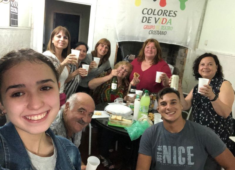 VIDEO | Reconocieron a “Colores de Vida” por su labor social a través del teatro cristiano