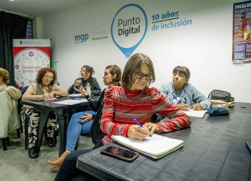 Abren cursos gratuitos en el Punto Digital Libertad con formación laboral, redes y dibujo