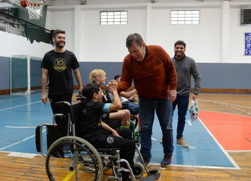 El Municipio otorgó equipamiento a una Escuela Multideportiva para Personas con Discapacidad