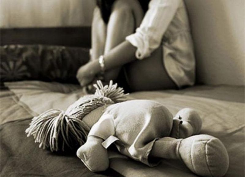 Detuvieron a un hombre acusado de violar y embarazar a la nieta de su pareja