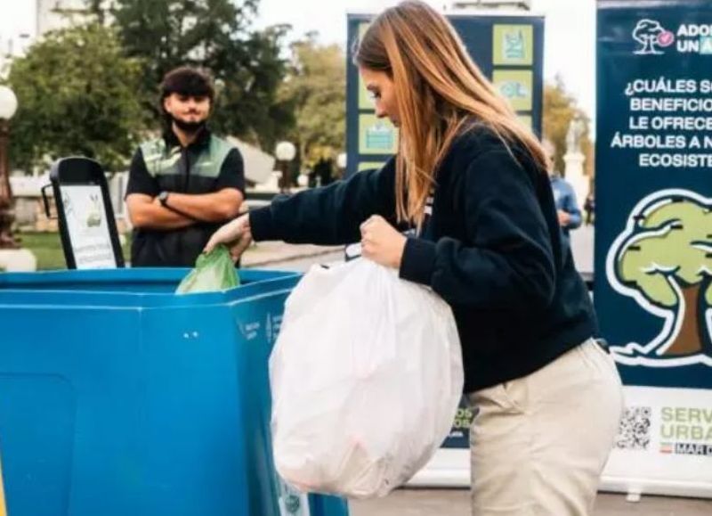El Punto Verde Móvil estará este jueves en plaza Pueyrredon y recibirá residuos electrónicos y aceite usado