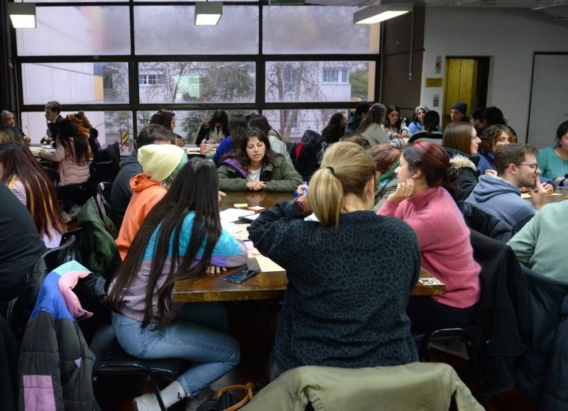 Diciembre en el Centro Cultural Osvaldo Soriano: muestras de fin de año, música y talleres