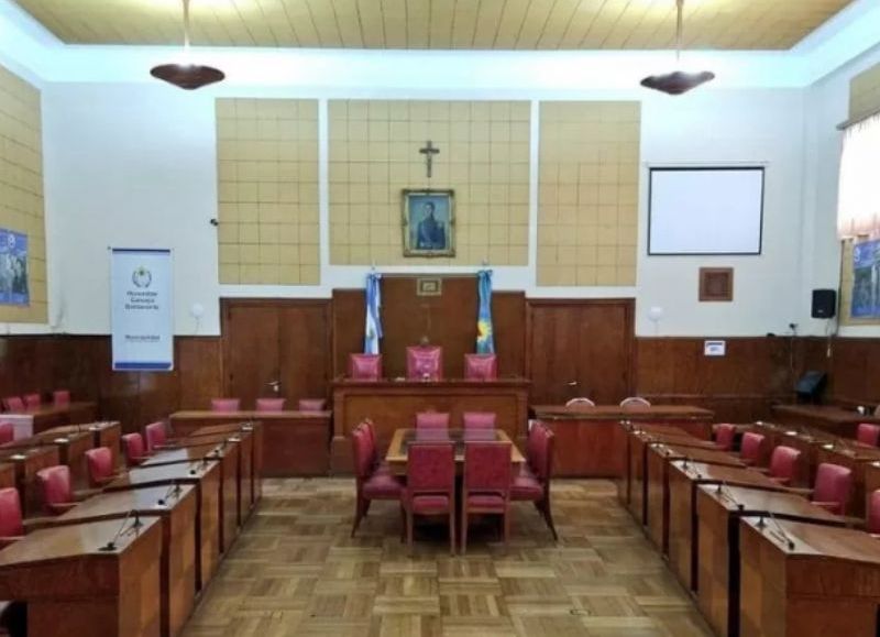 VIDEO | Impulsan un programa municipal de inteligencia artificial para las escuelas