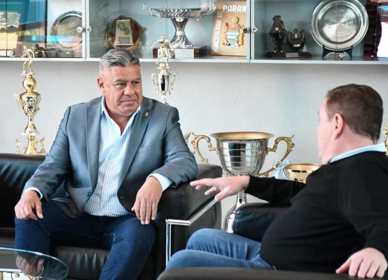 Montenegro se reunió con el intendente de la AFA para discutir sobre el espacio del Estadio Minella