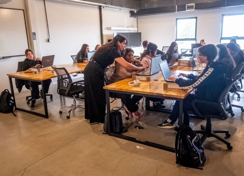 VIDEO | Se completó la primera etapa del Club de Chicas Programadoras y comienza una nueva edición