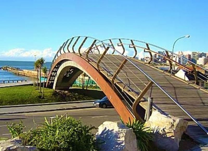 VIDEO | Puente de Punta Iglesia: abandono, riesgo y desidia en plena temporada