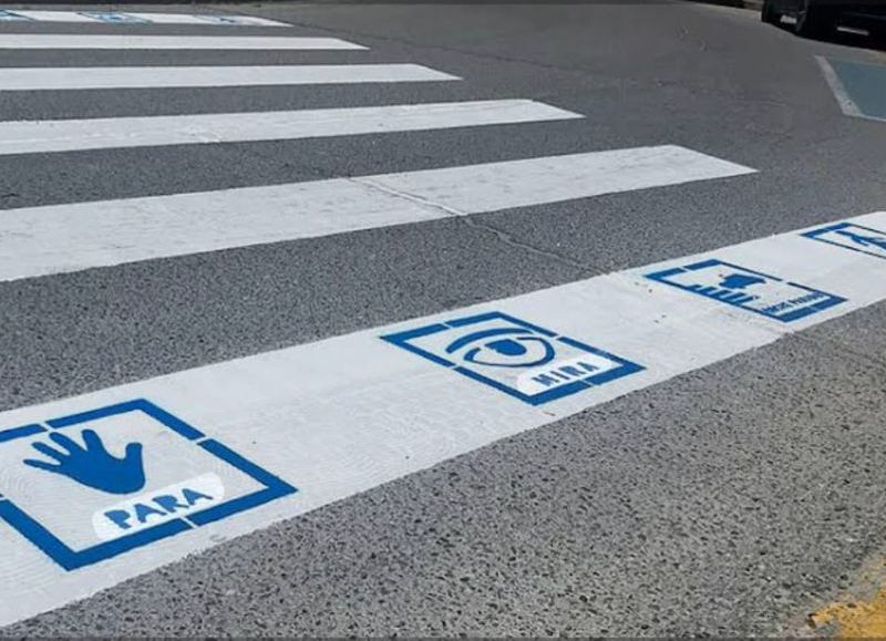 VIDEO | Ricardo Liceaga Viñas impulsa un programa de pictogramas inclusivos en sendas peatonales