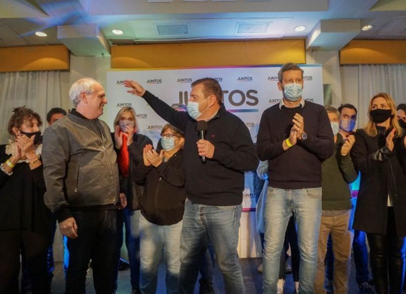 Apabullante victoria del oficialismo con la lista unidad
