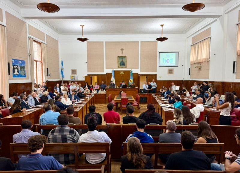 VIDEO | El Concejo Deliberante aprobó por mayoría las Ordenanzas Fiscal e Impositiva en sesión extraordinaria