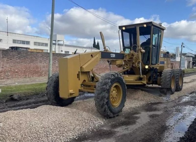 El Municipio realizó el mantenimiento y repaso de 400 calles de granza durante junio